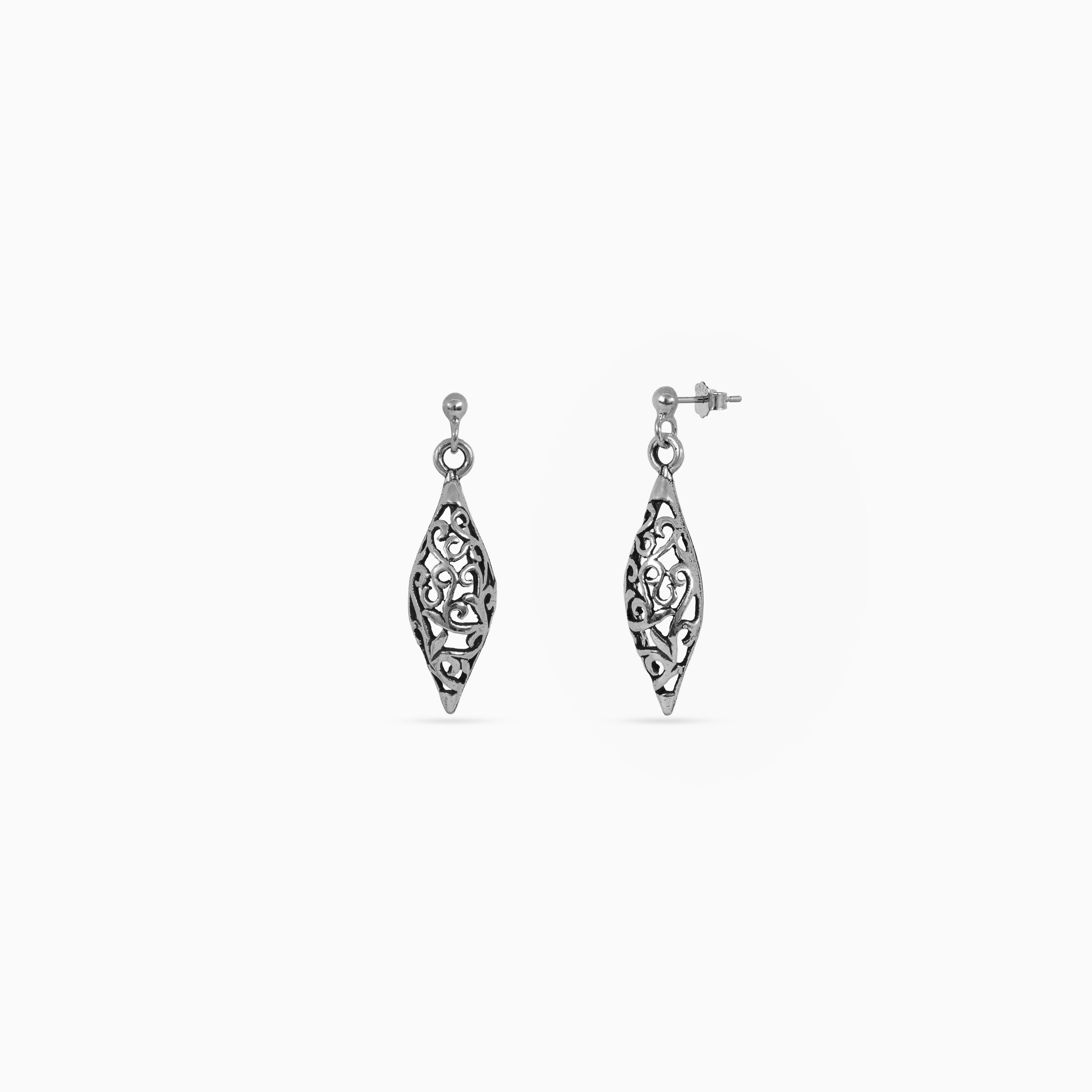 Heritage Filigree Leaf Drops