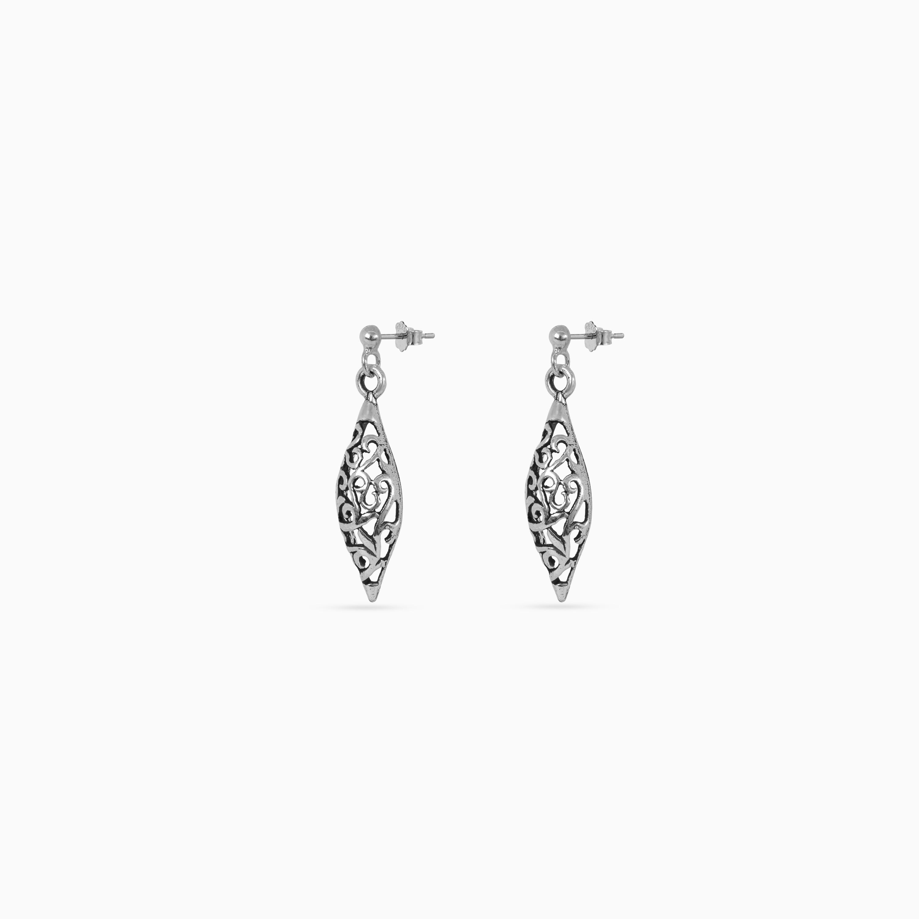 Heritage Filigree Leaf Drops