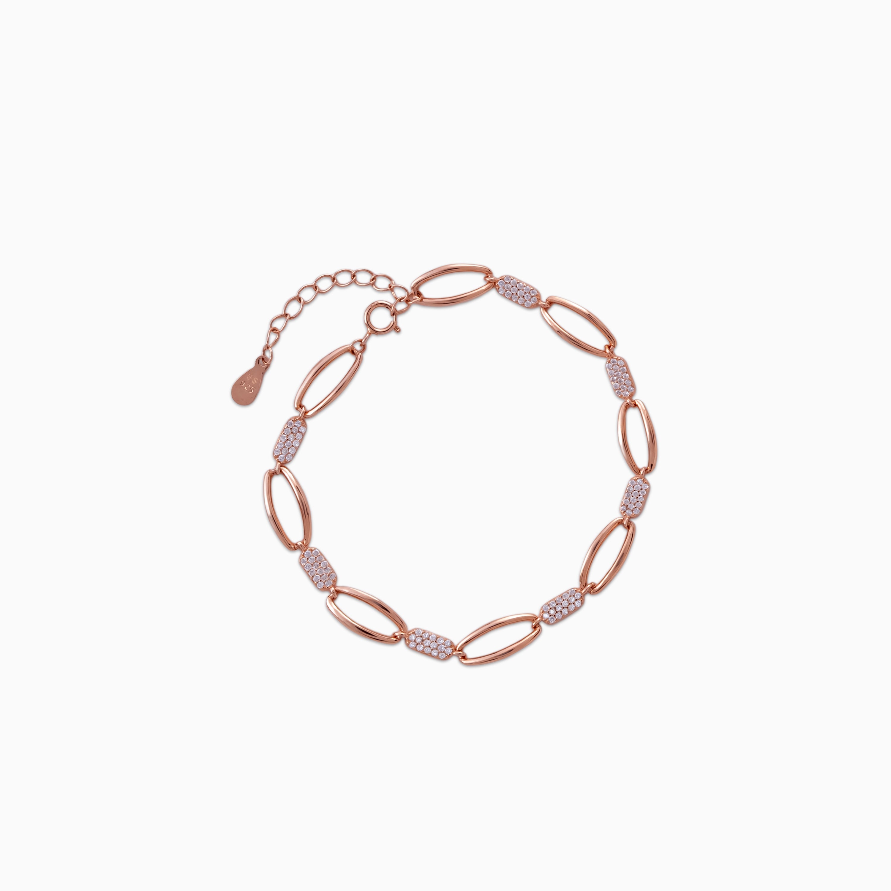 Pavé Oval Link Bracelet