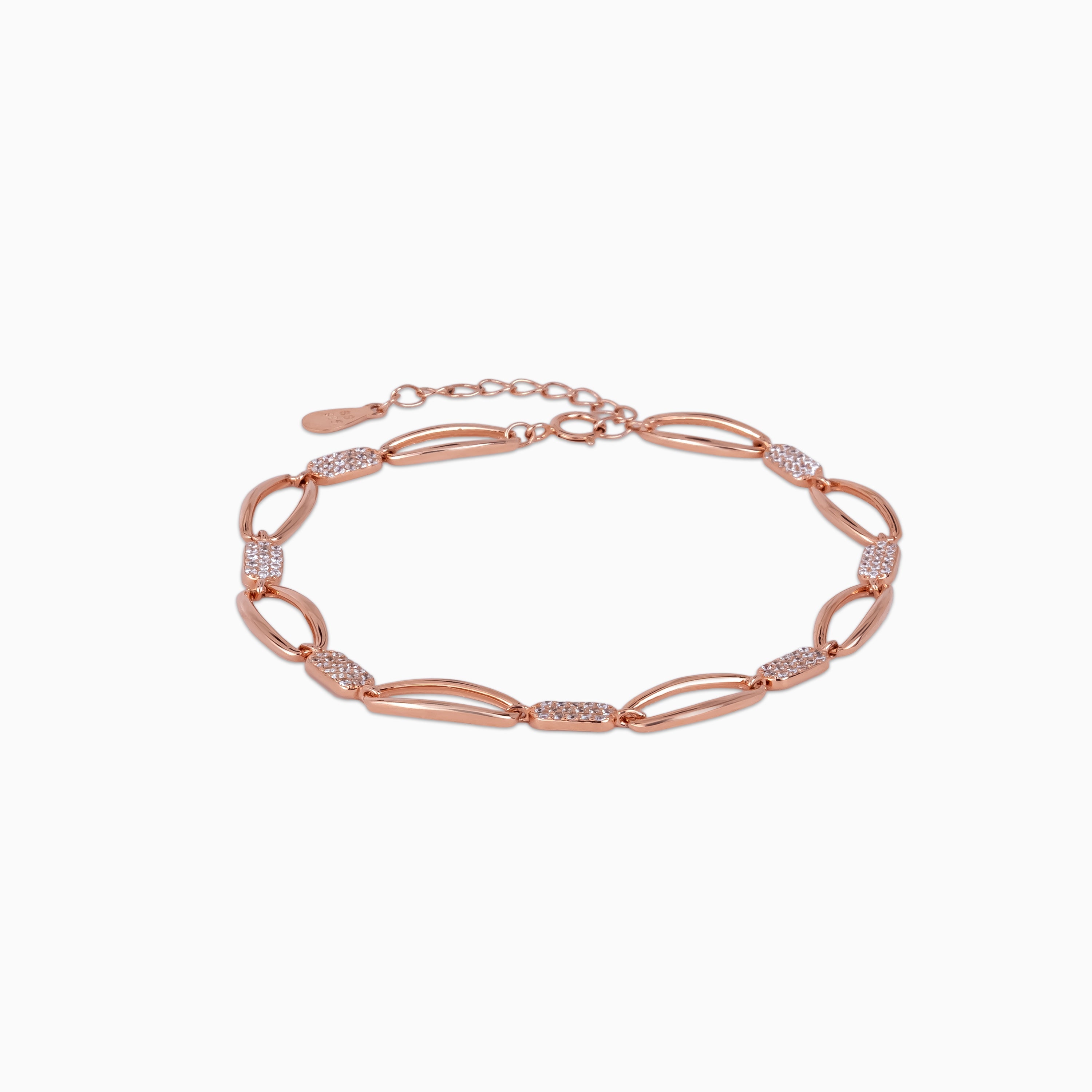 Pavé Oval Link Bracelet