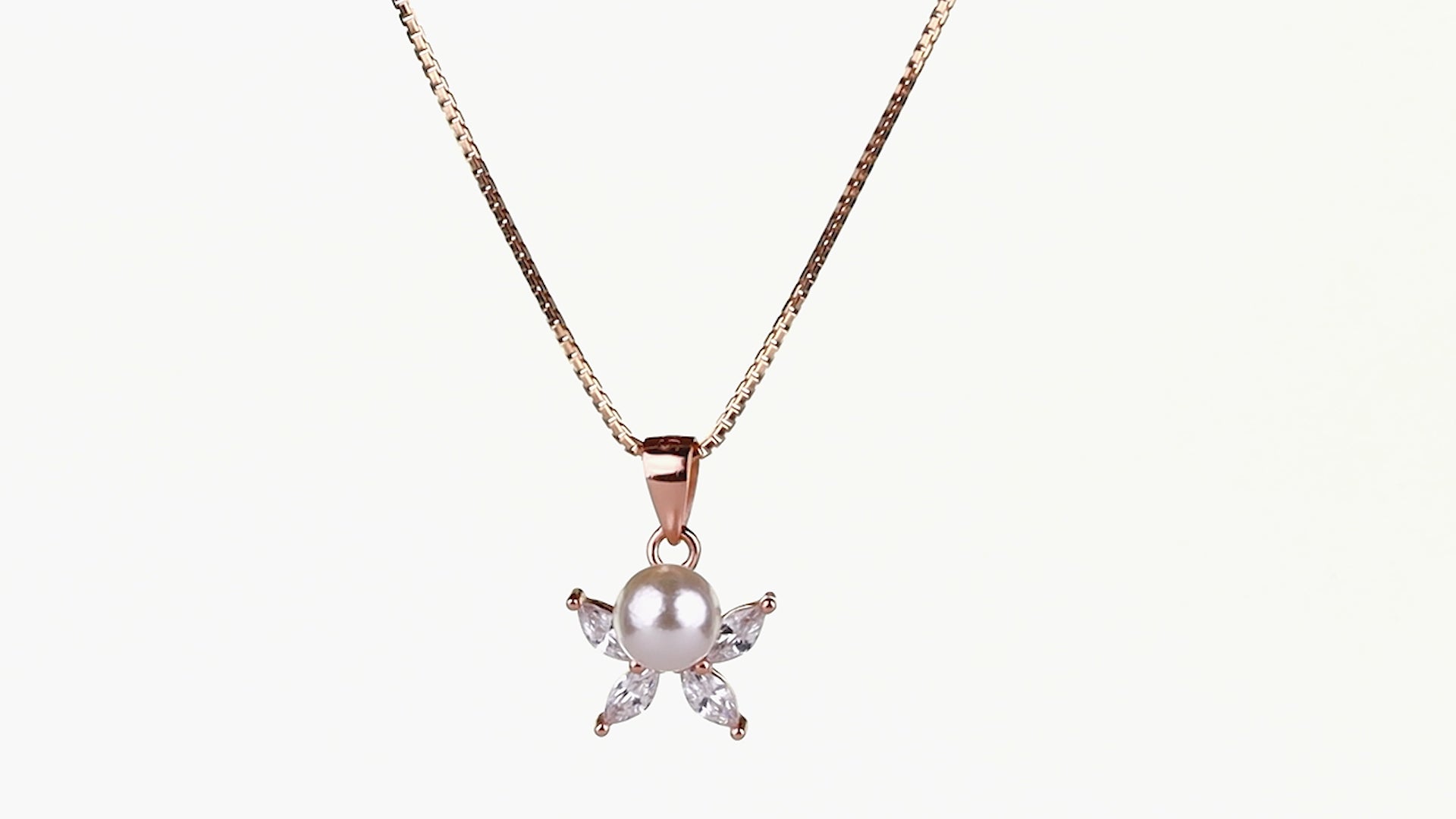 Pearl Bloom Necklace