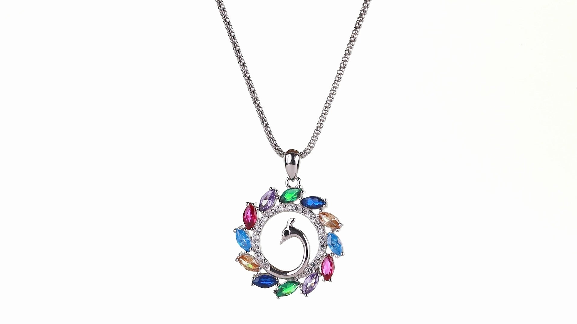 Peacock Radiance Wreath Pendant Set