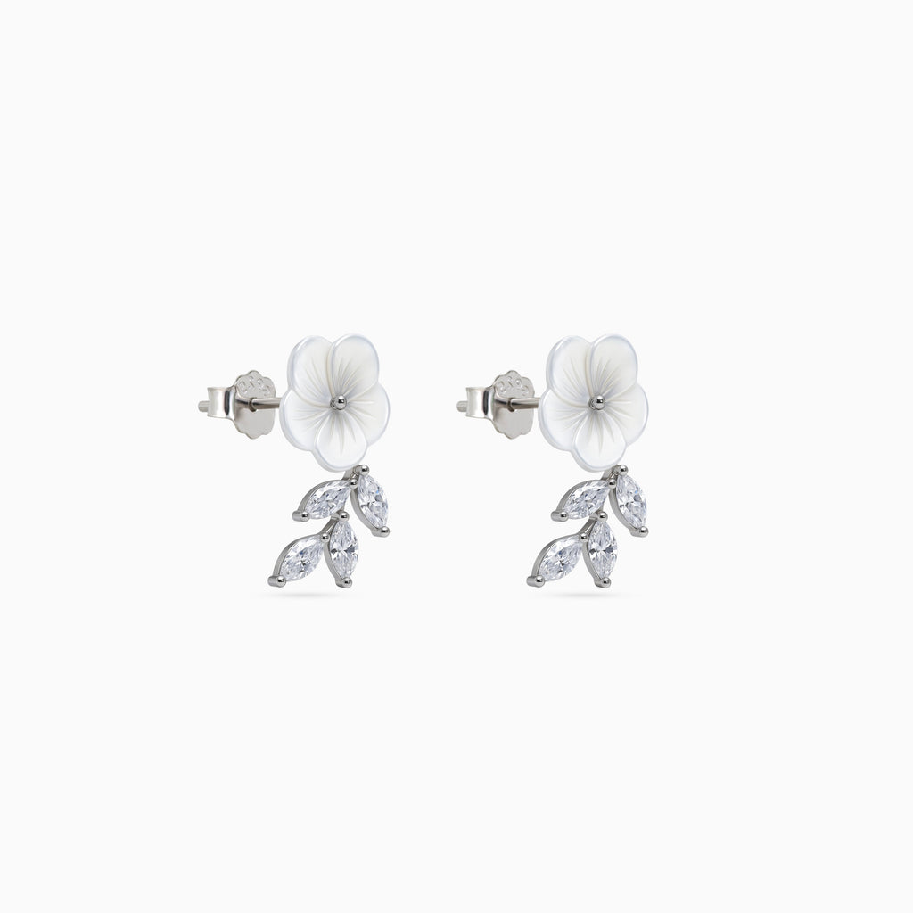 Ivory Bloom Leaf Drops