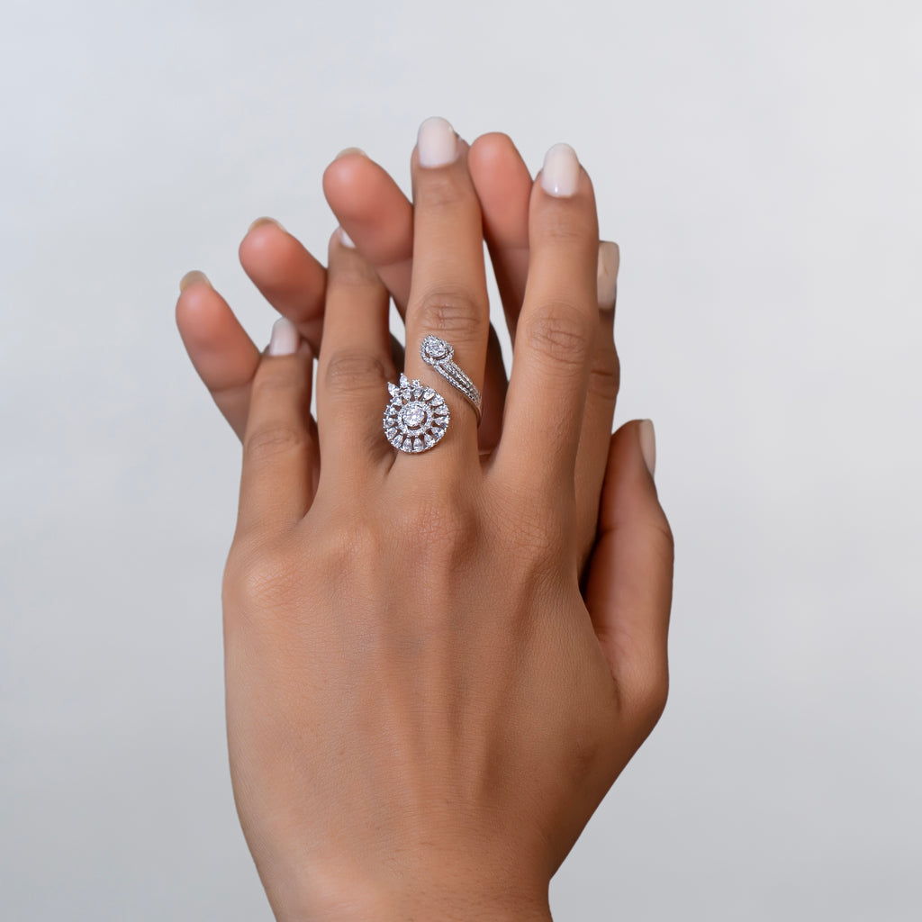 Petite Rose Papillon Ring