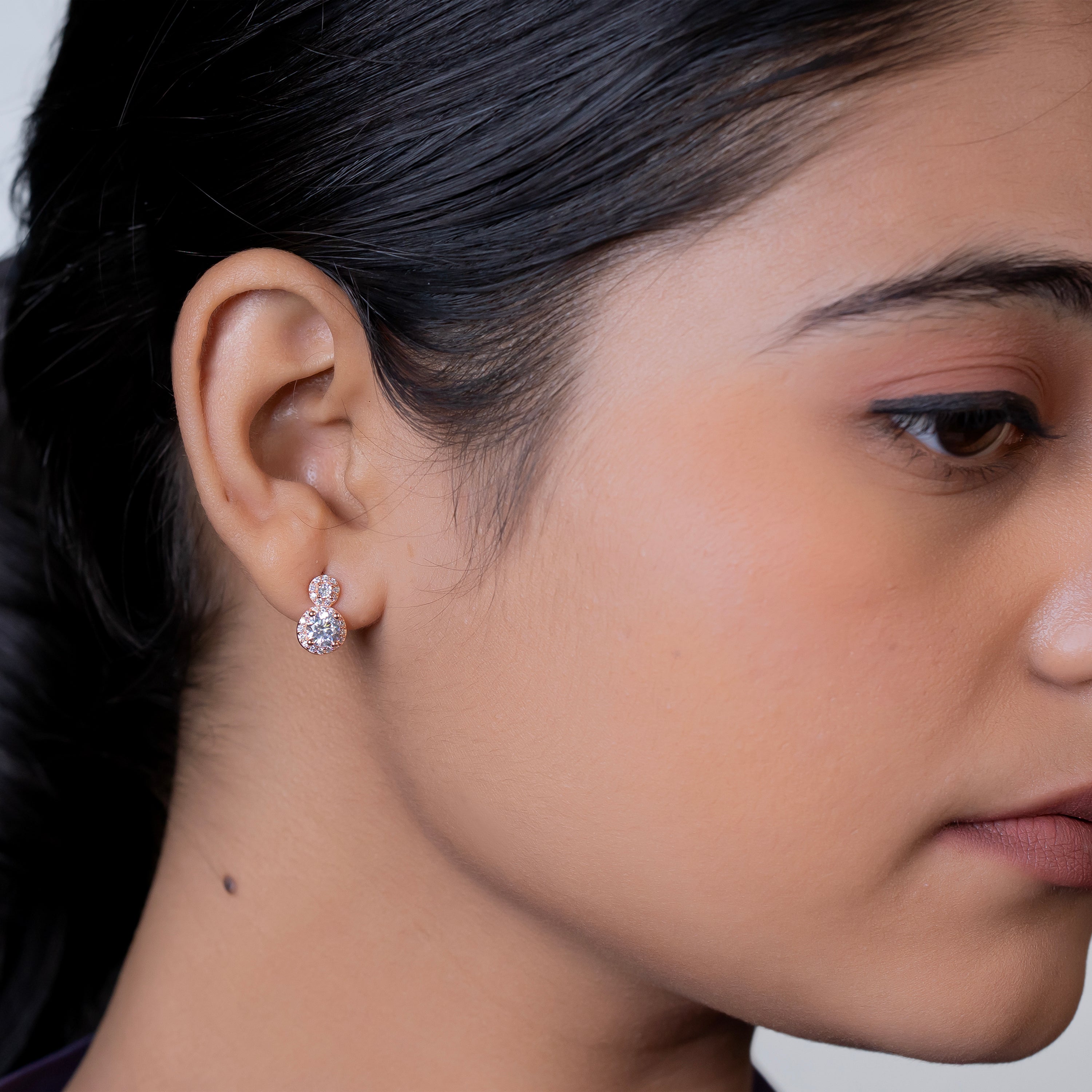 Duo Halo Round Studs