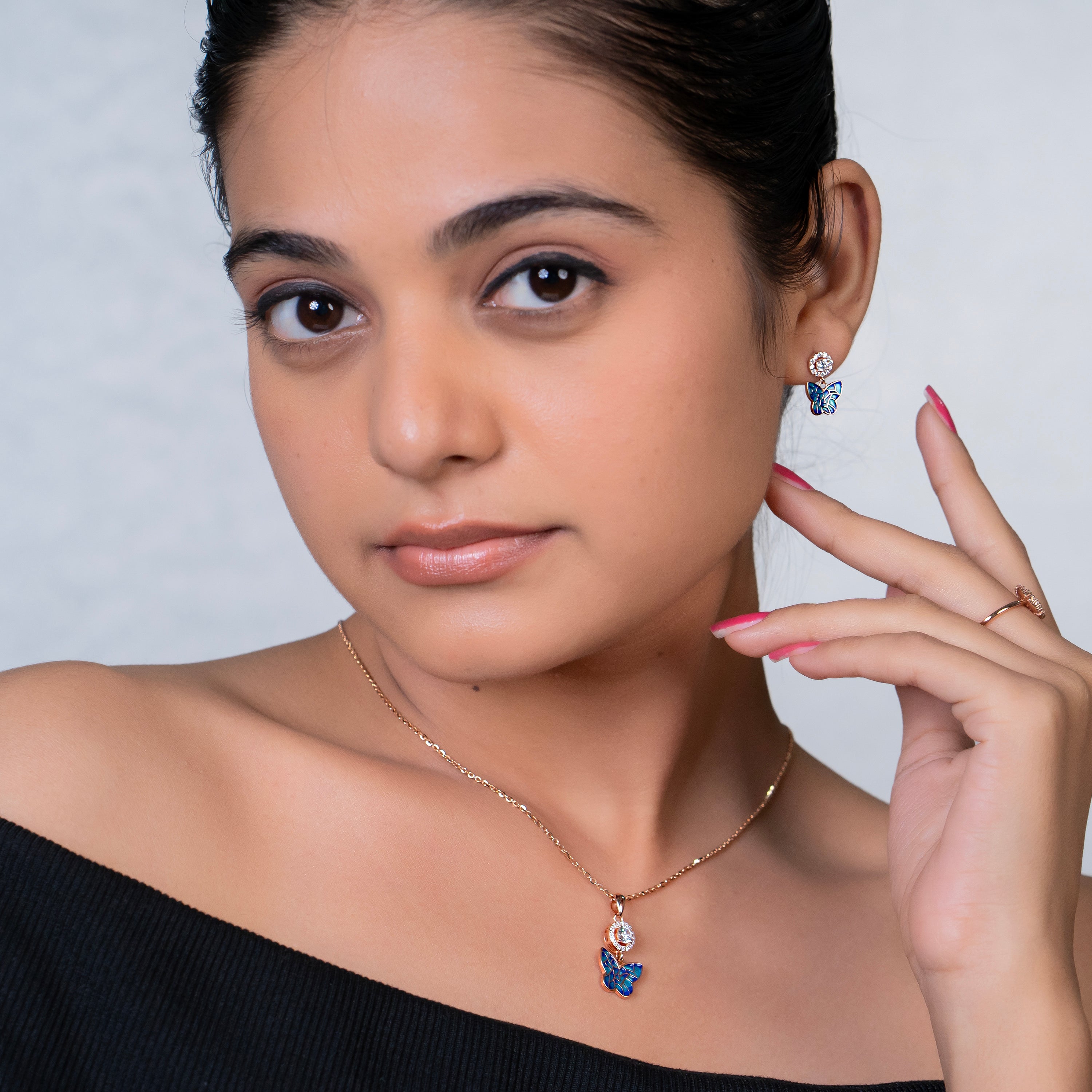 Mosaic Papillon Halo Pendant Set