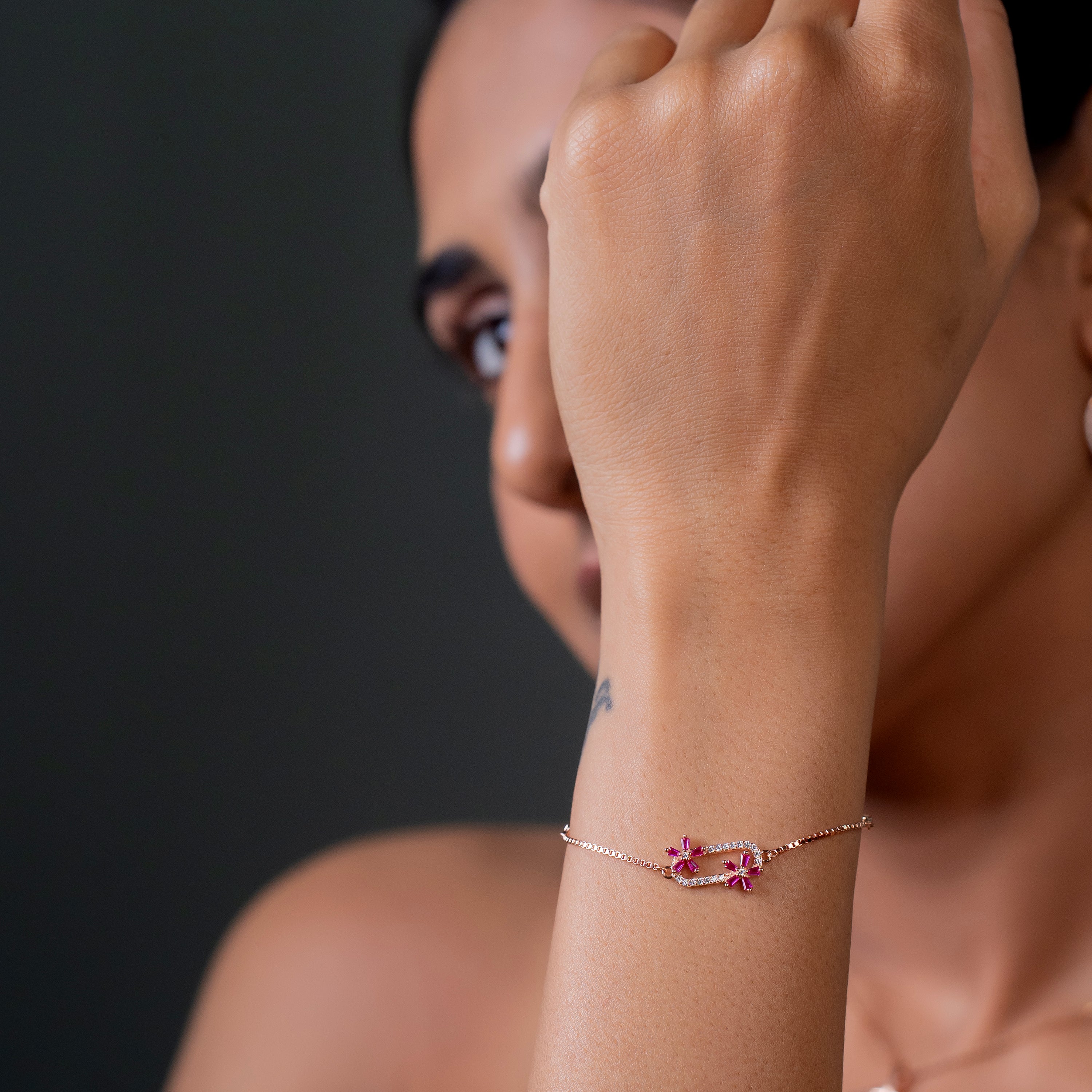 Rose Bloom Link Bracelet