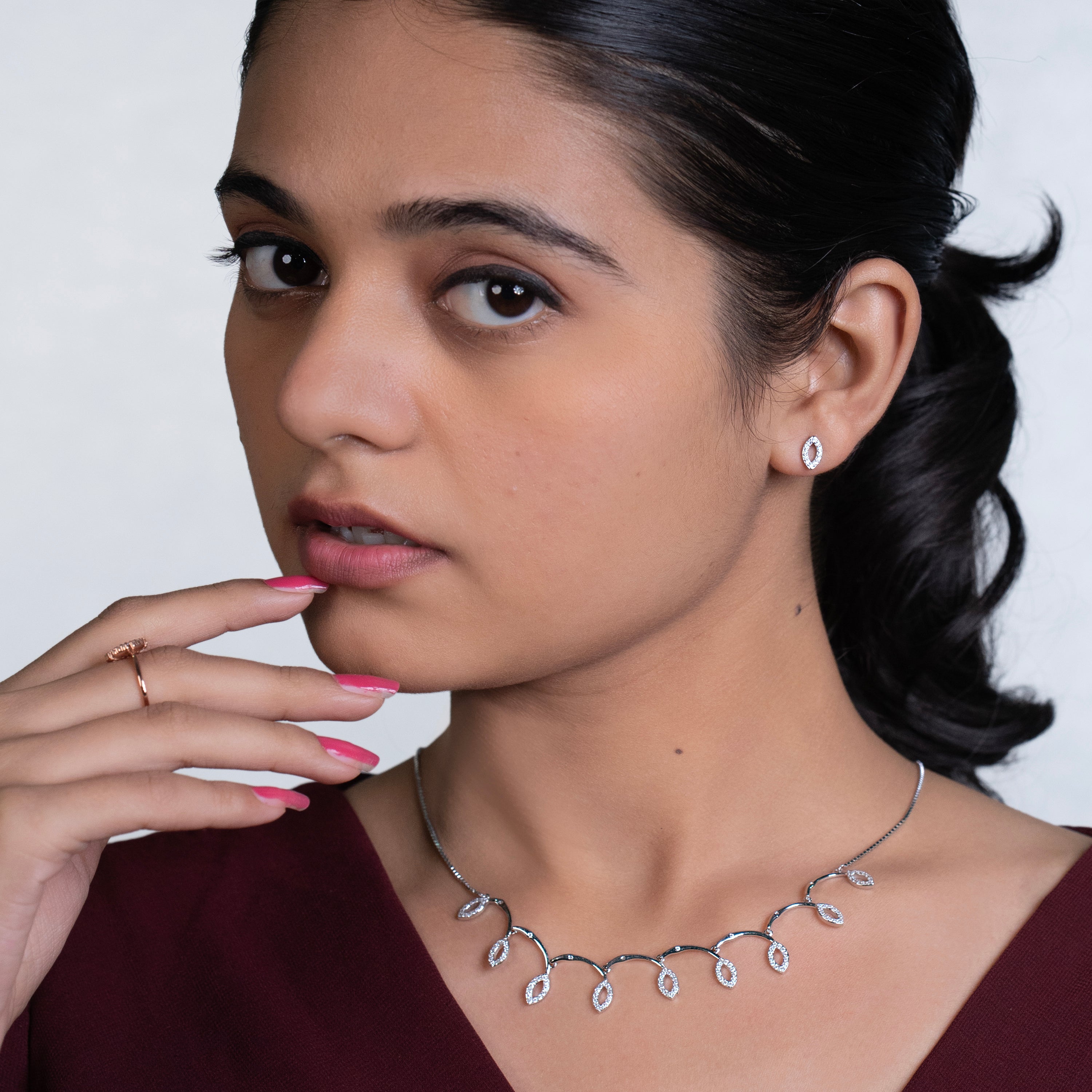 Vine Marquise Festive Set