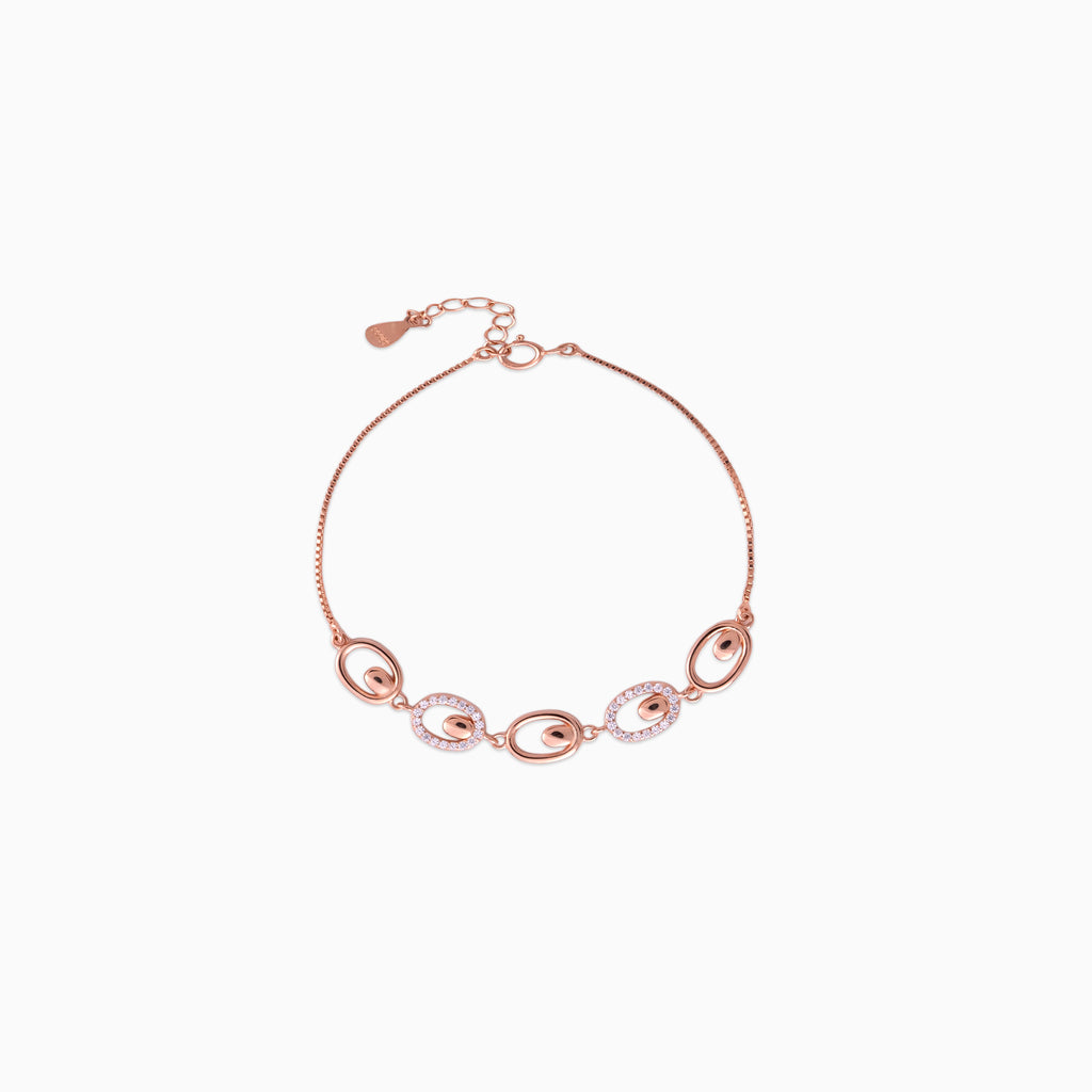 Pavé Oval Orbit Bracelet