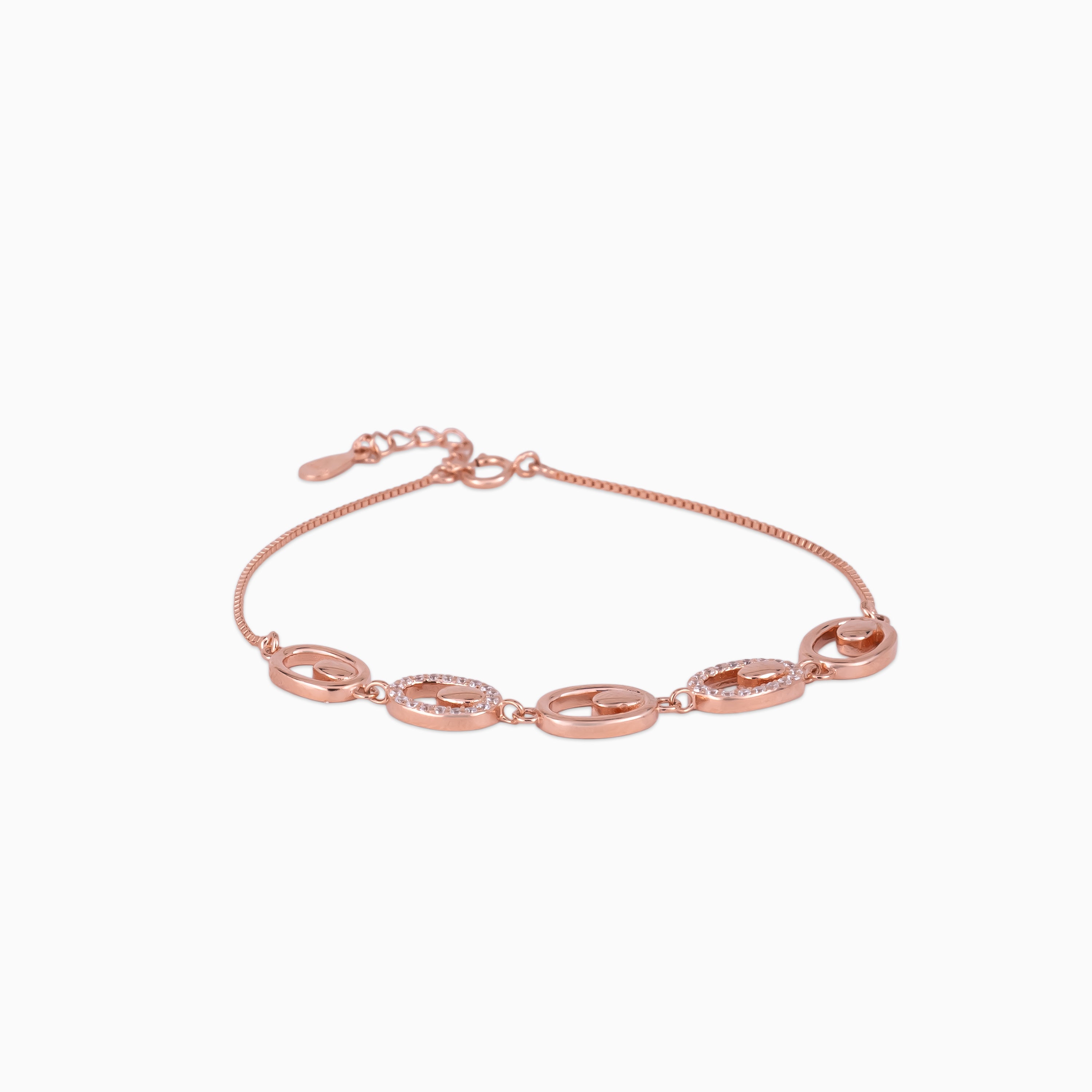 Pavé Oval Orbit Bracelet
