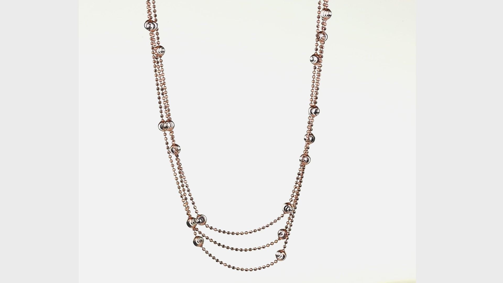 Triplé Bead Station Necklace