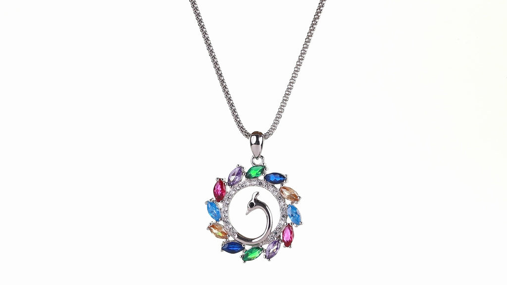 Peacock Radiance Wreath Pendant Set