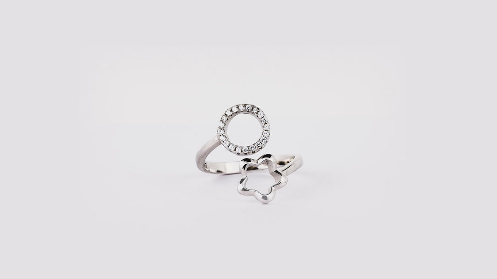 Outline Bloom & Pavé Halo Ring